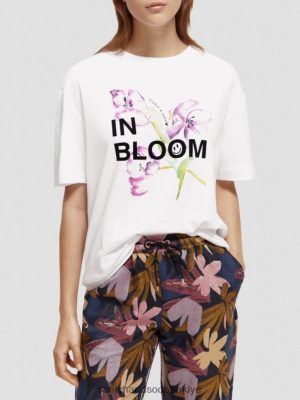 Scotch & Soda Türkiye | Scotch & Soda Gevşek Fit Artwork T-Shirt kadınlar F4B4N65 beyaz